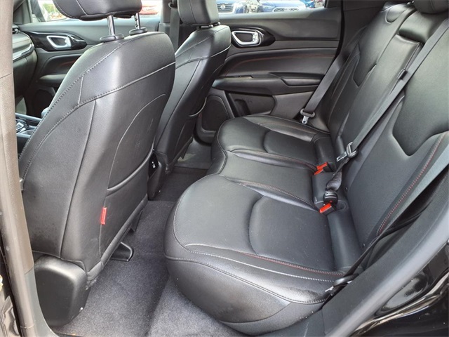 2025 Jeep Compass Trailhawk photo 5
