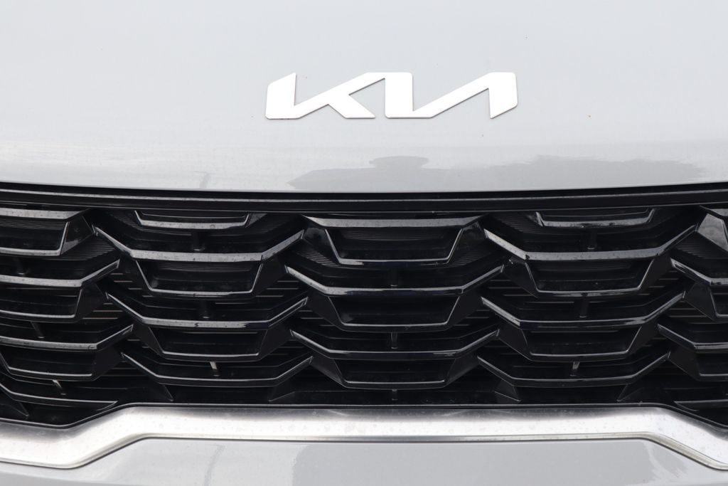 2025 Kia Sorento S photo 32