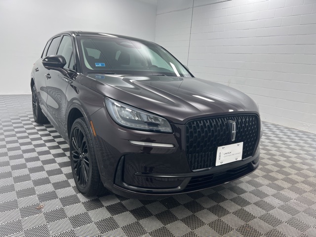 2023 Lincoln Corsair Base