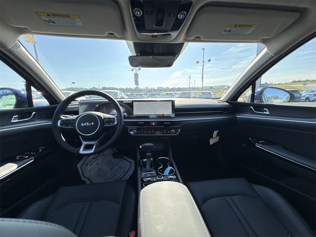 2026 Kia K5 EX photo 10