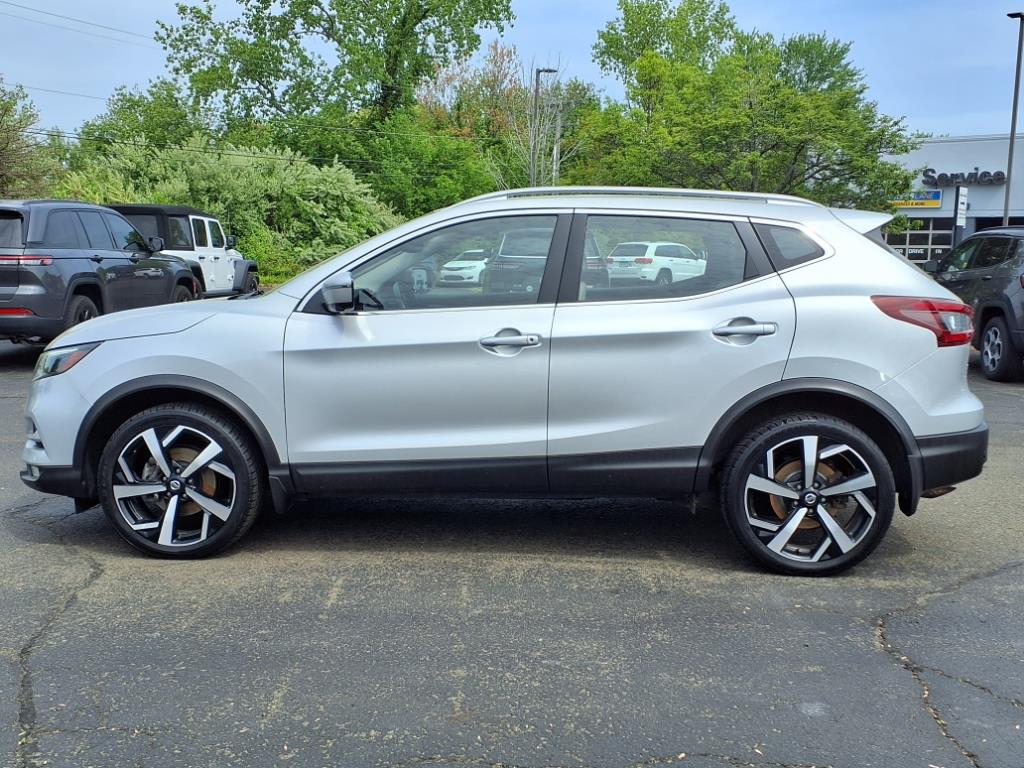 2021 Nissan Rogue Sport SL photo 5