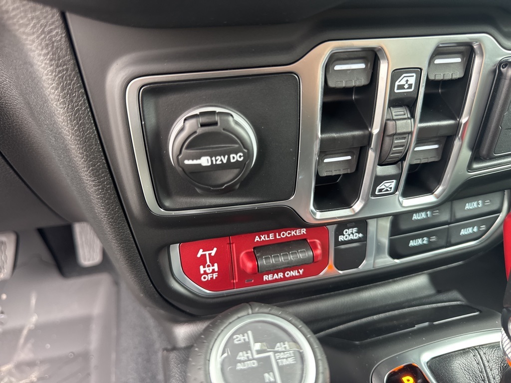2025 Jeep Gladiator Mojave photo 41