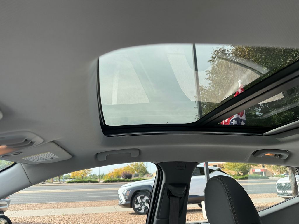 2022 Chevrolet Bolt EUV Premier photo 24