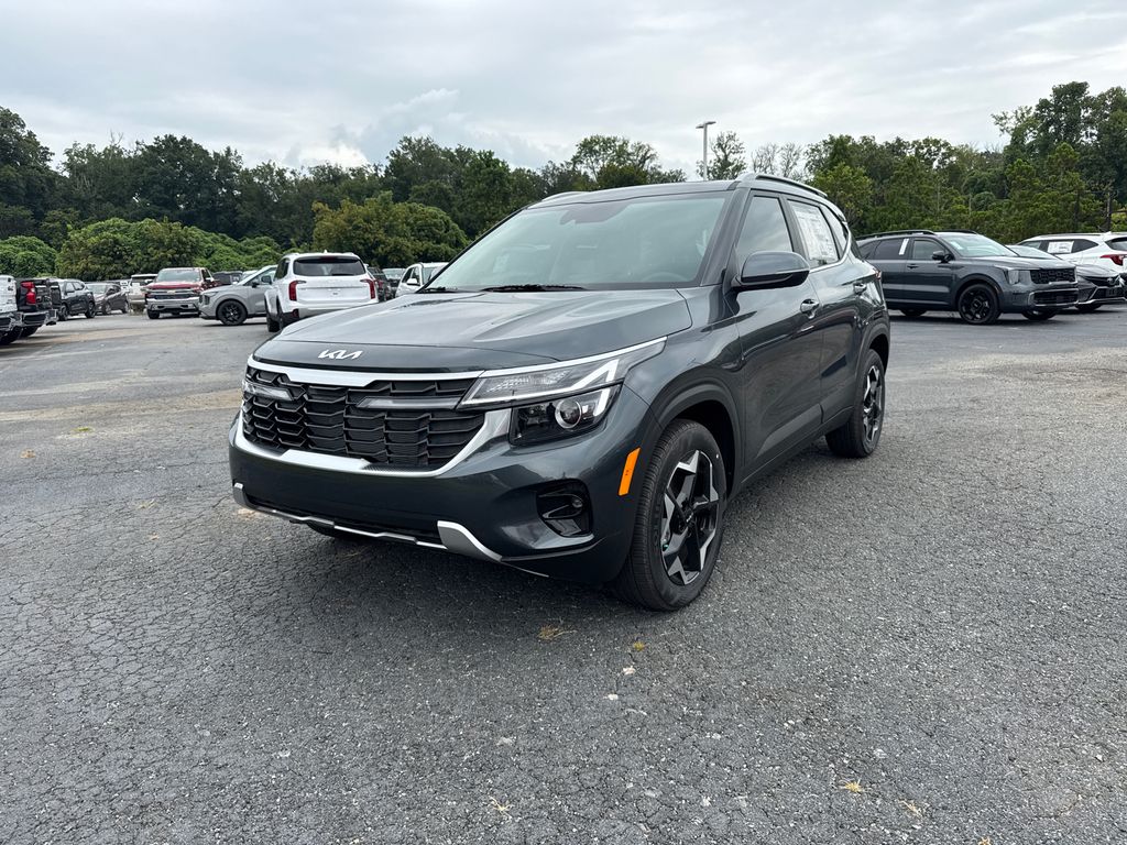2025 Kia Seltos EX photo 7