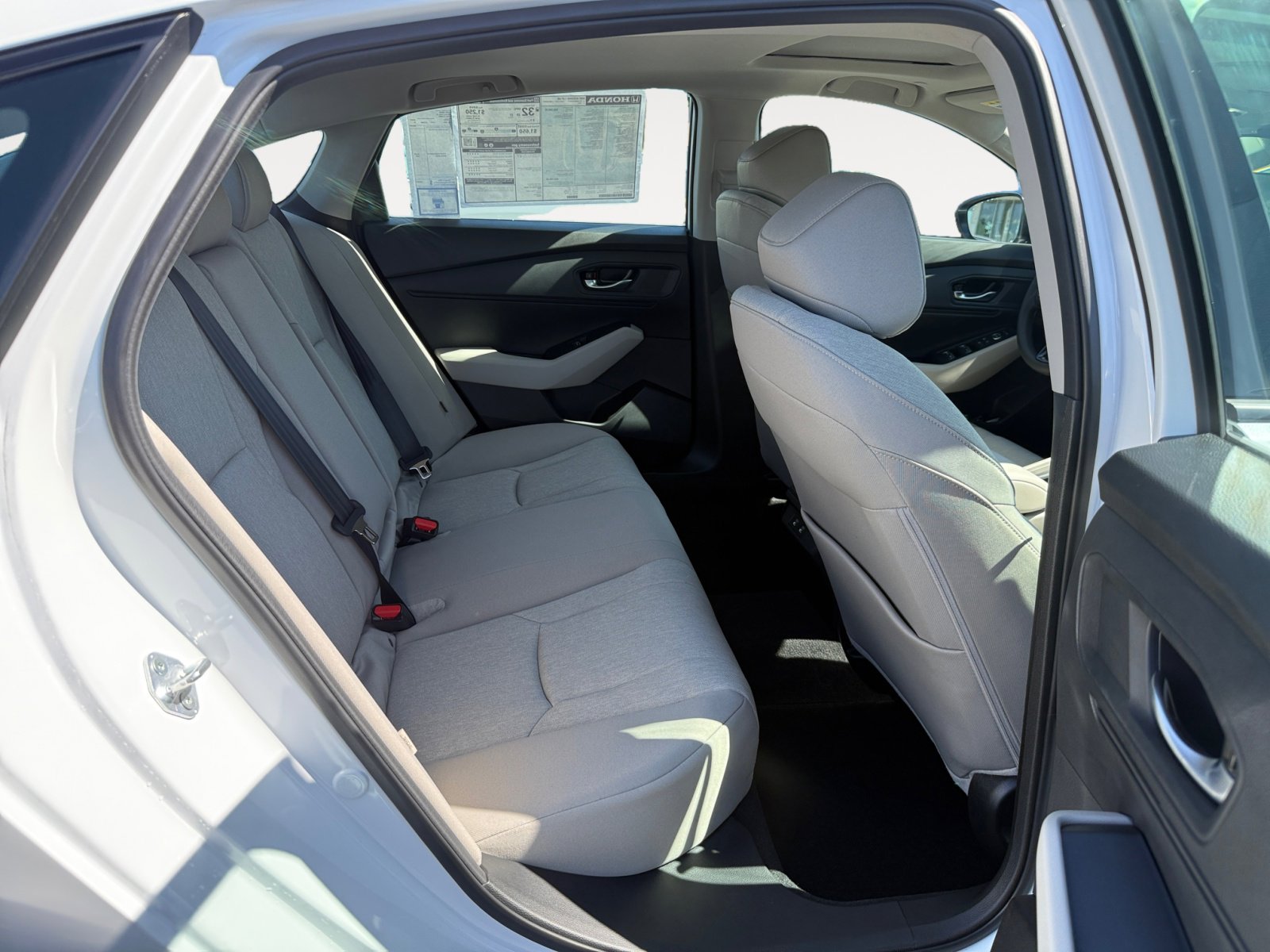 2025 Honda Accord SE photo 18