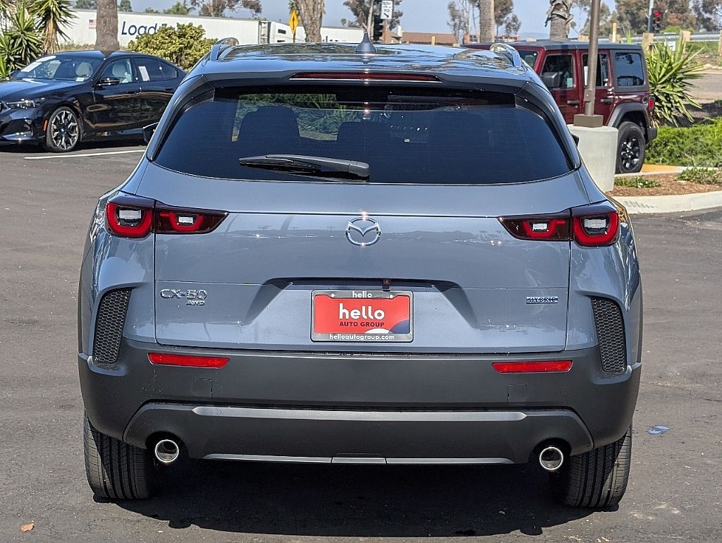 2025 Mazda CX-50 Premium Plus photo 8