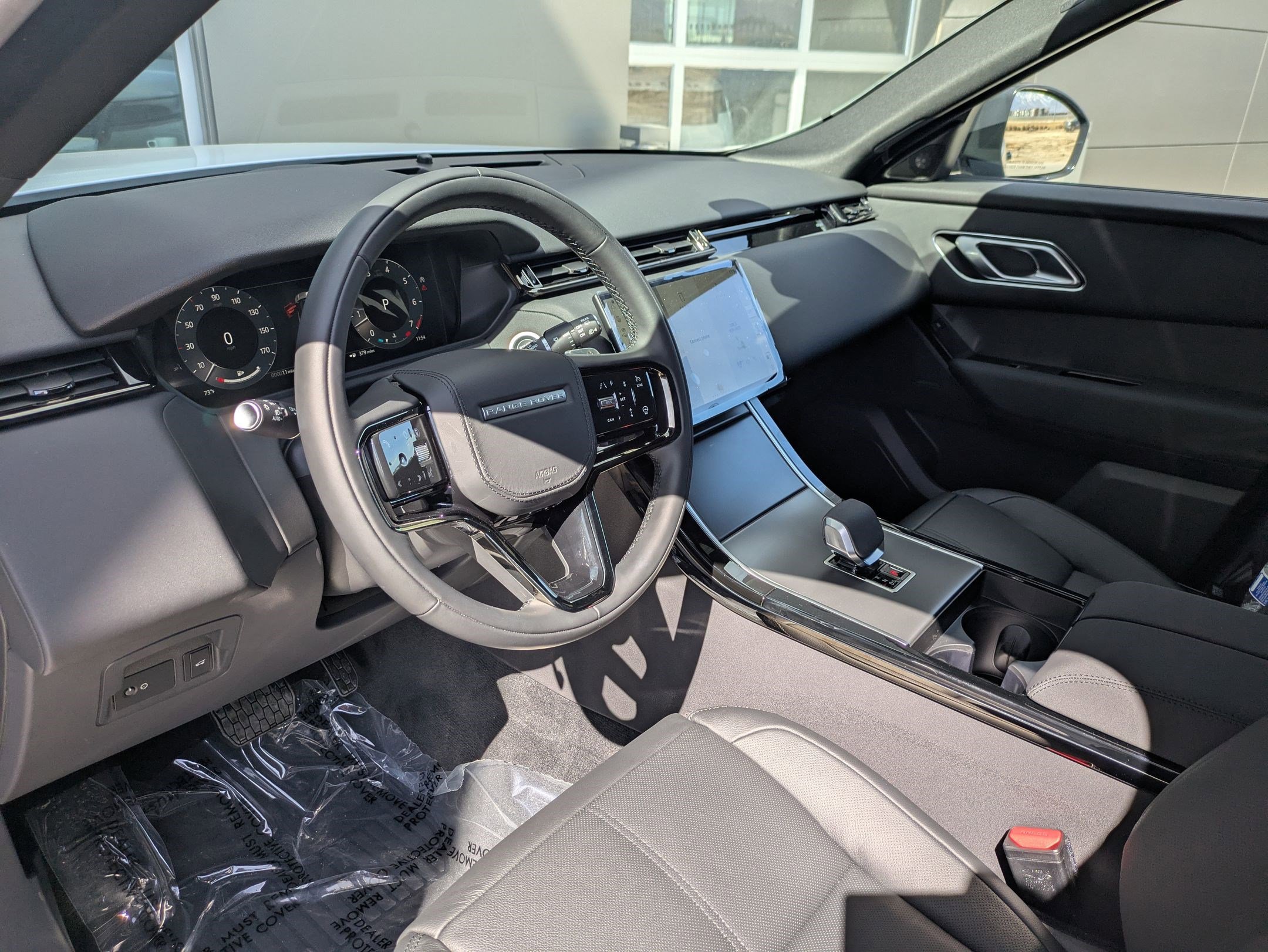 2026 Land Rover Range Rover Velar S photo 10