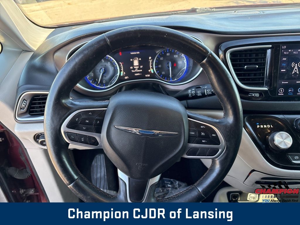2018 Chrysler Pacifica Touring Plus photo 20