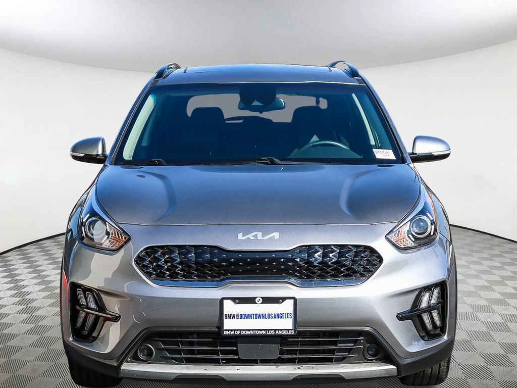 2022 Kia Niro Touring Special Edition photo 2