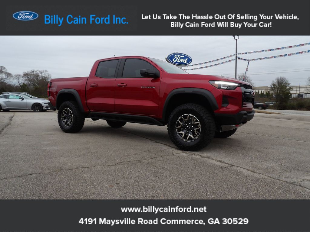 2025 Chevrolet Colorado ZR2's photo