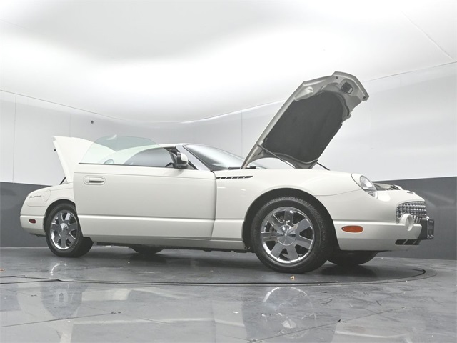 2002 FORD THUNDERBIRD - Image 44