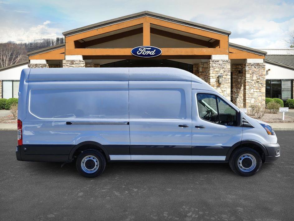 2024 Ford Transit photo 7
