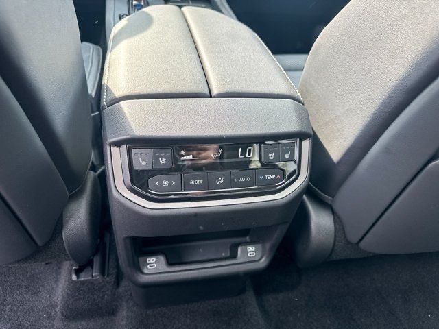 2025 Lexus TX 350 Luxury photo 13