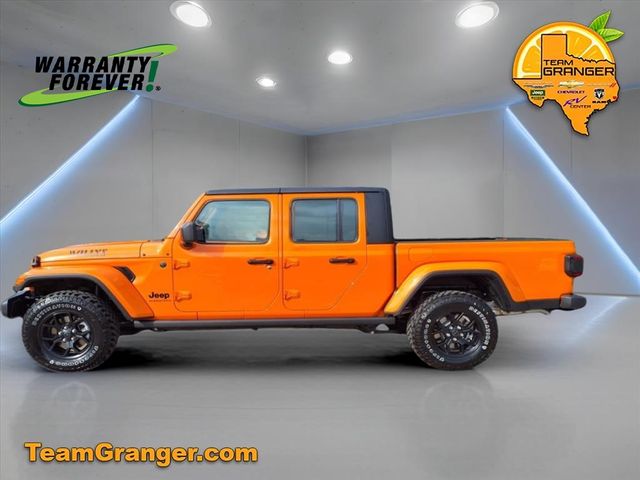 2025 Jeep Gladiator Willys photo 6