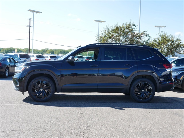 2022 Volkswagen Atlas SE Technology photo 4