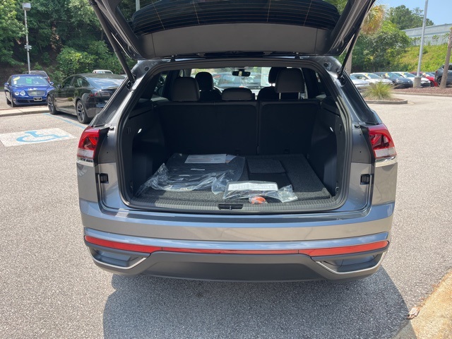 2025 Volkswagen Atlas Cross Sport SE photo 25