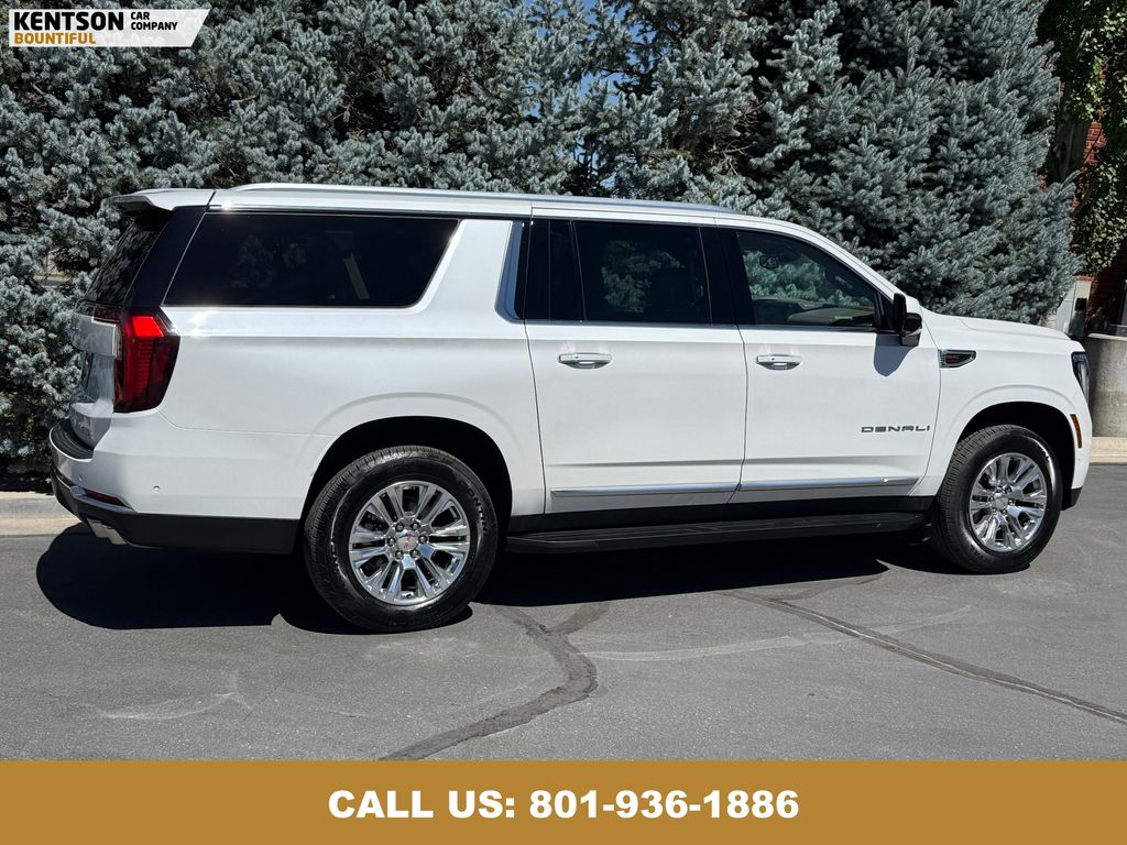 2025 Gmc Yukon XL Denali photo 4