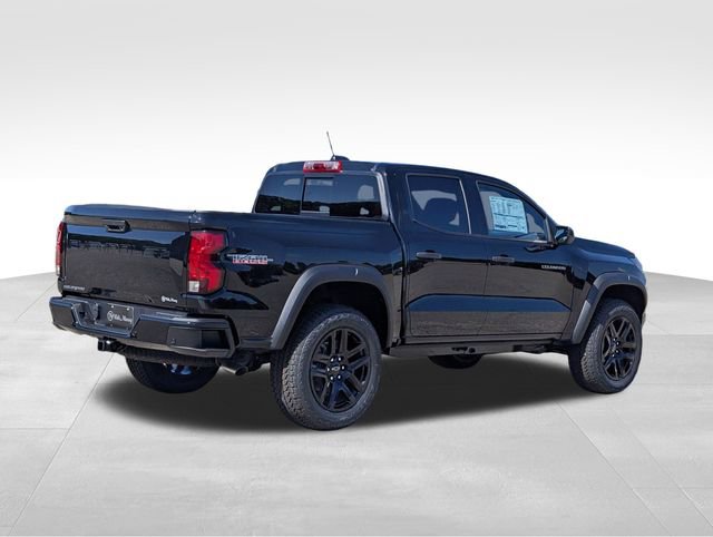 2025 Chevrolet Colorado Trail Boss photo 3