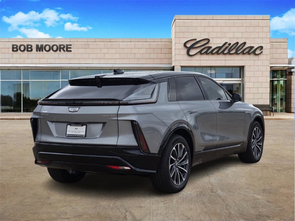 2025 Cadillac Lyriq Sport photo 5