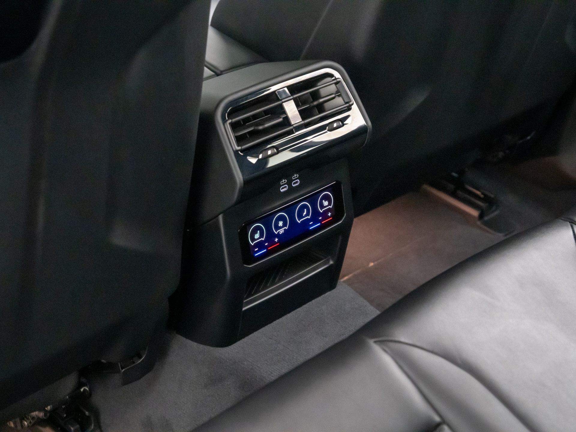 New 2026 Dark Graphite Metallic BMW Base image 19