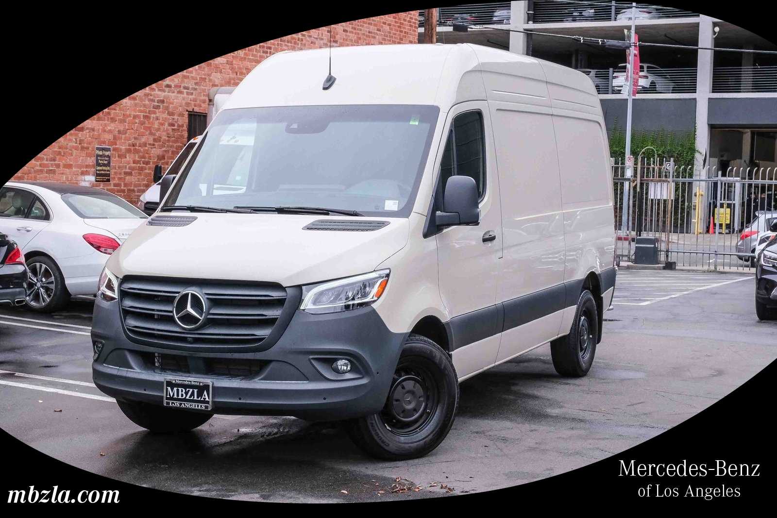 2024 Mercedes-Benz Sprinter Cargo Van Base's photo