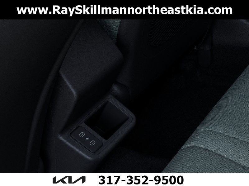 2025 Kia K4 EX photo 22