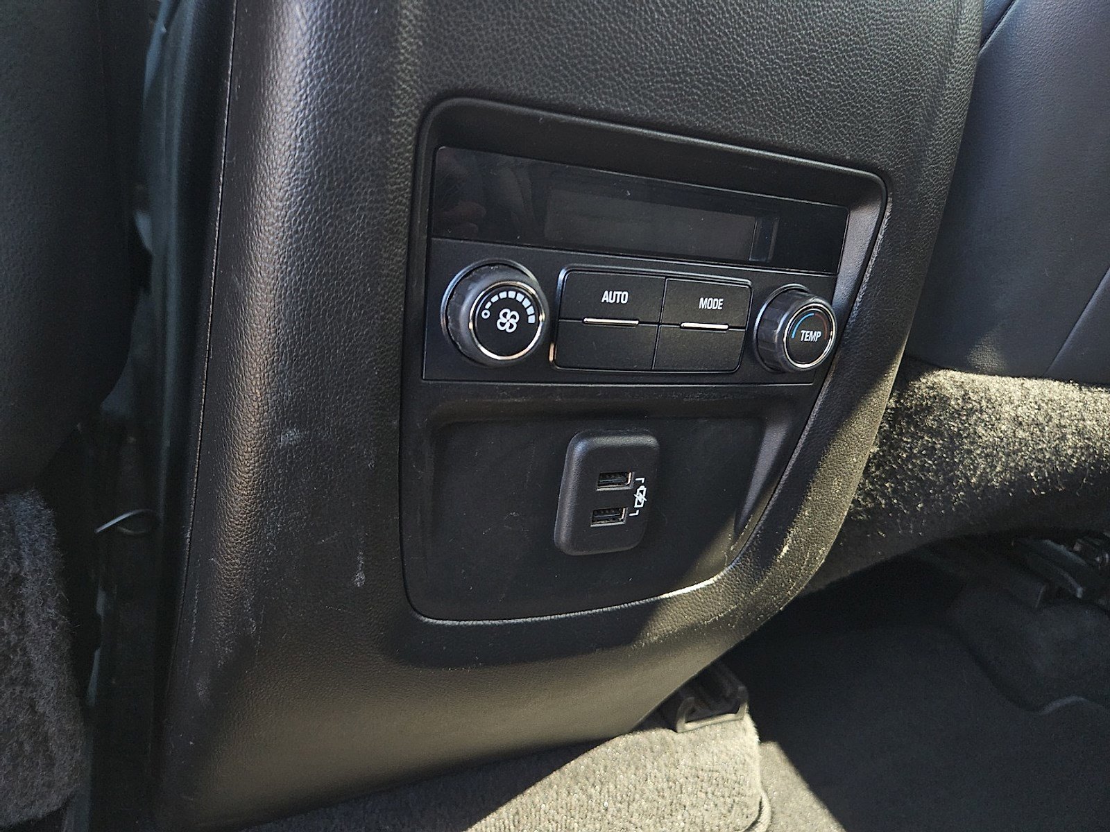 2019 Buick Enclave Essence photo 15