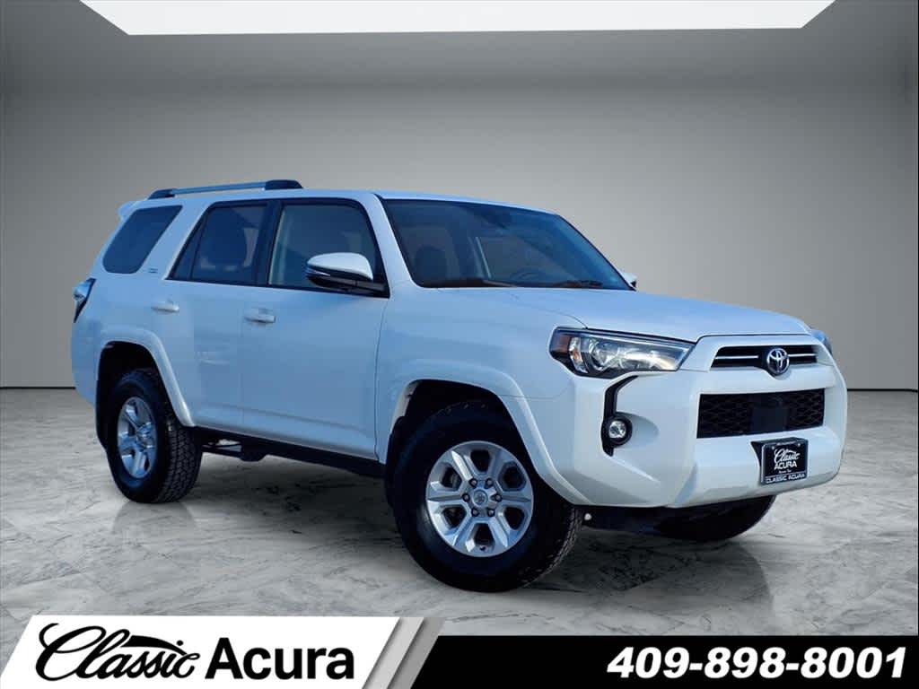 2023 Toyota 4Runner SR5 Premium's photo