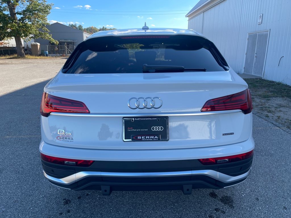 2025 Audi Q5 45 S line Premium Plus photo 4
