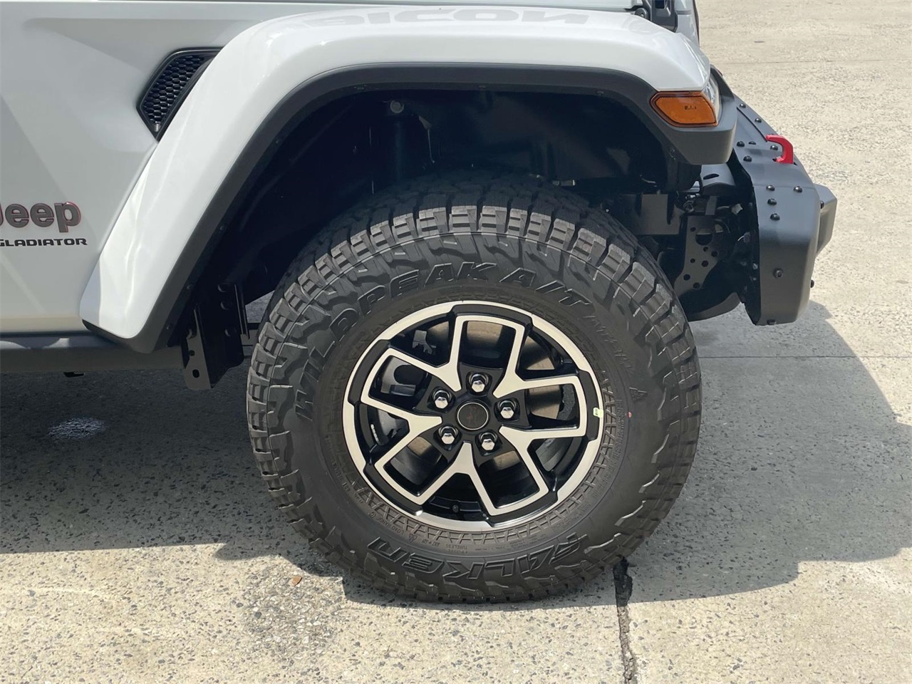 2025 Jeep Gladiator Rubicon photo 30