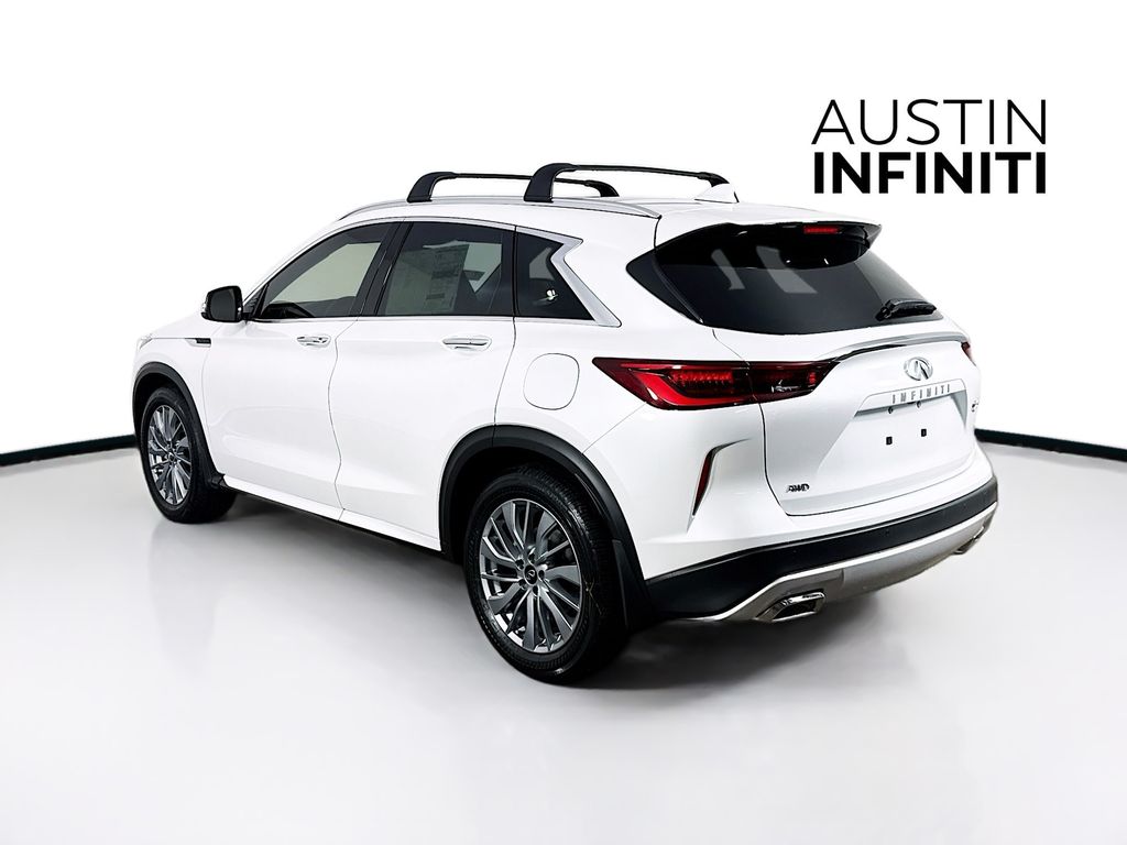 2025 Infiniti QX50 Luxe photo 5