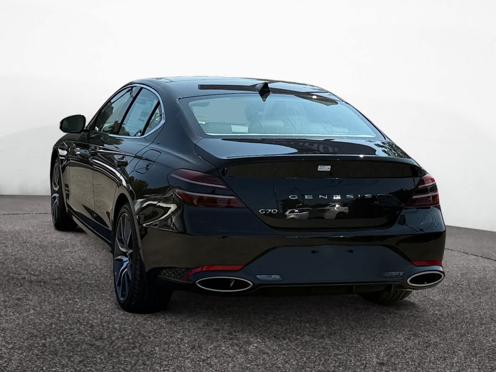 2026 Genesis G70 2.5T Prestige photo 3