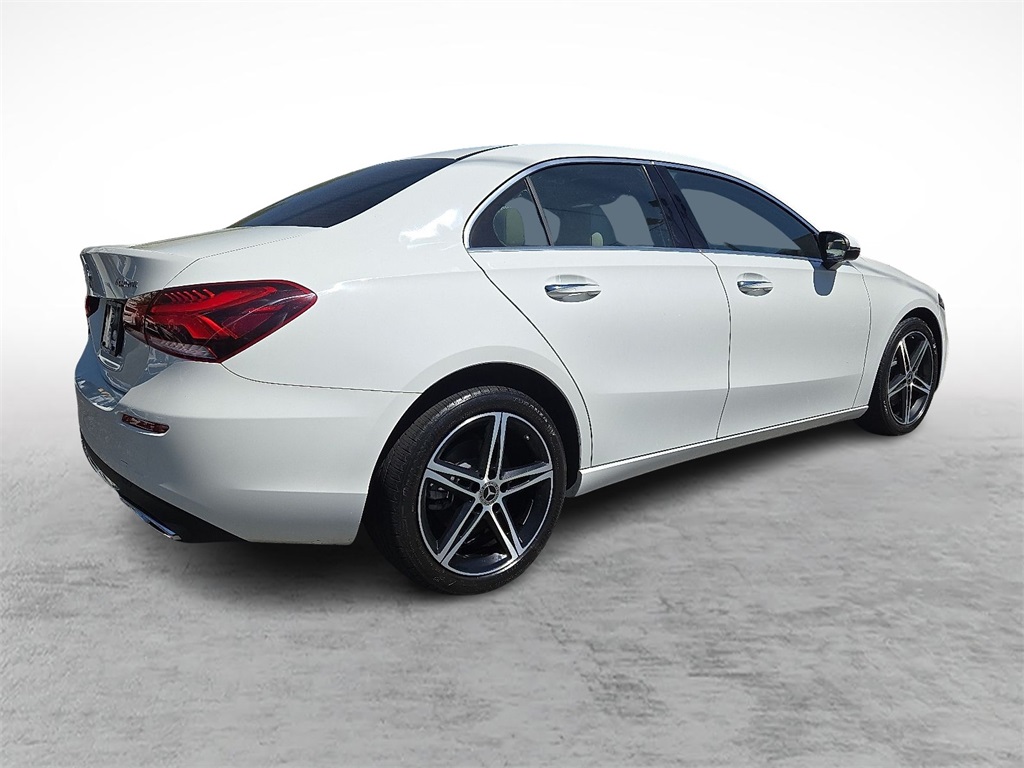 2022 Mercedes Benz A 220 4MATIC photo 10