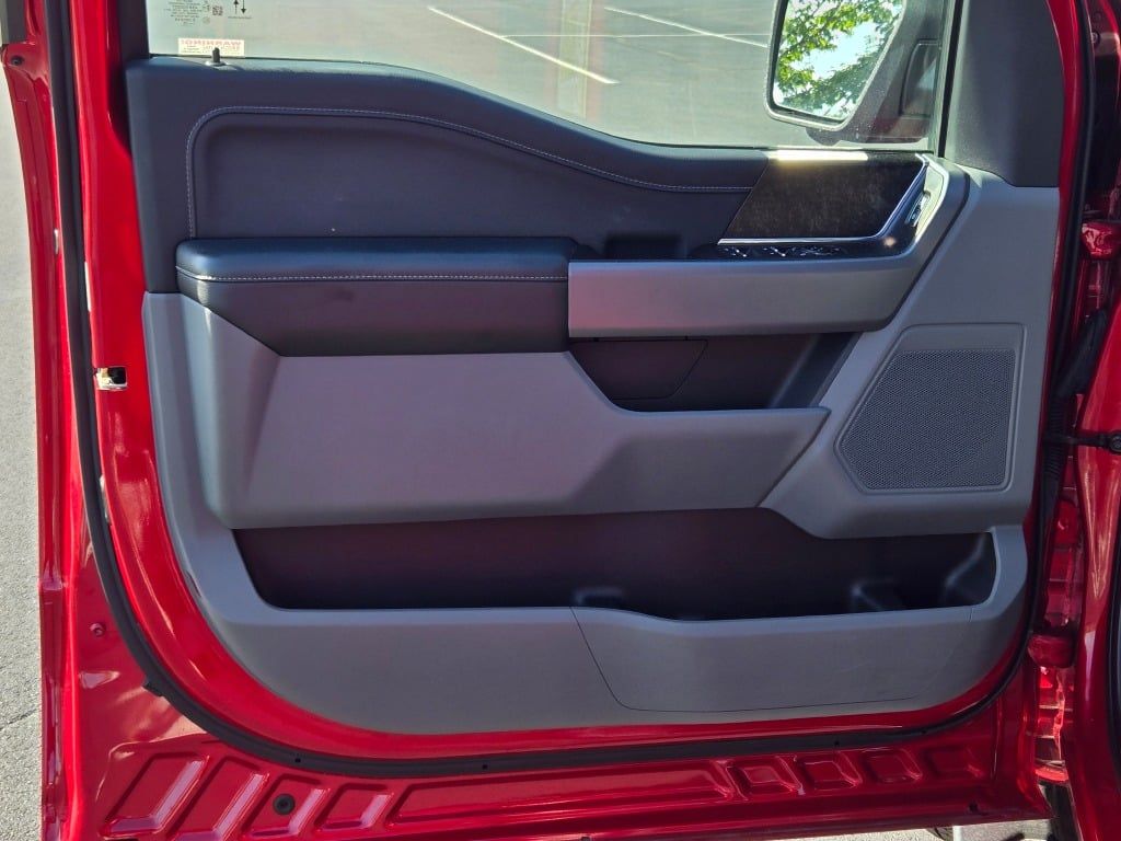 2022 Ford F-150 XLT photo 17