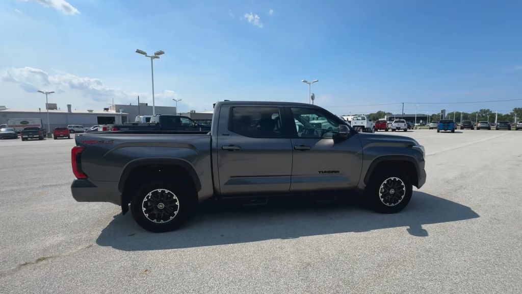 2024 Toyota Tundra SR5 photo 9