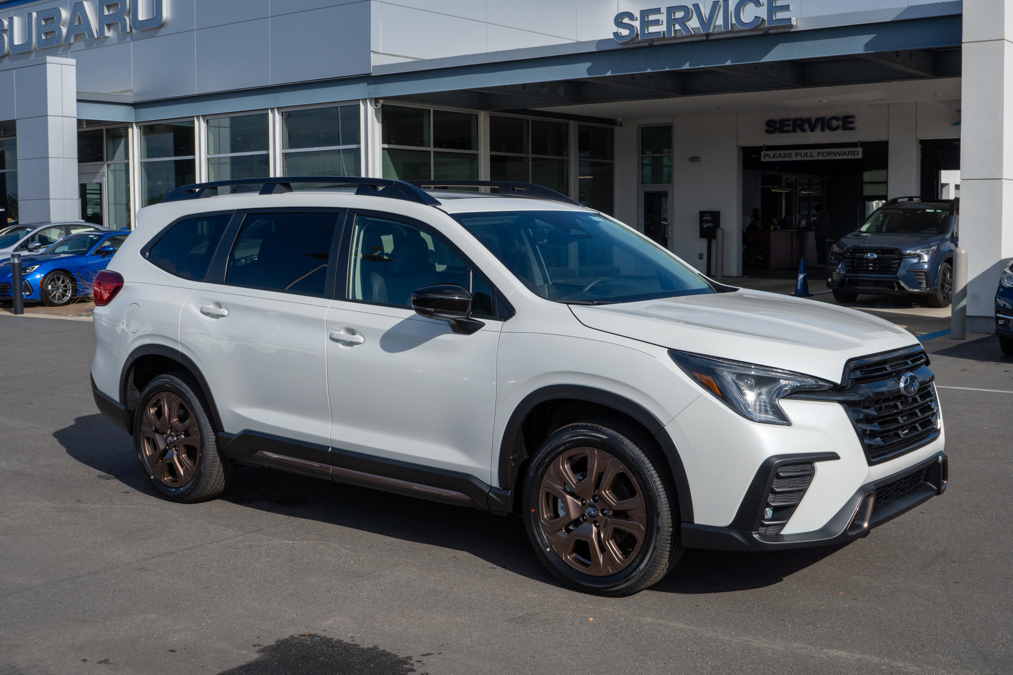 2026 Subaru Ascent Limited Bronze Edition's photo