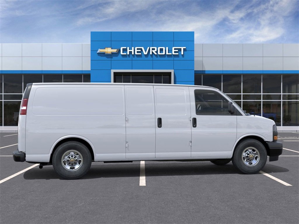2025 Chevrolet Express Cargo photo 2