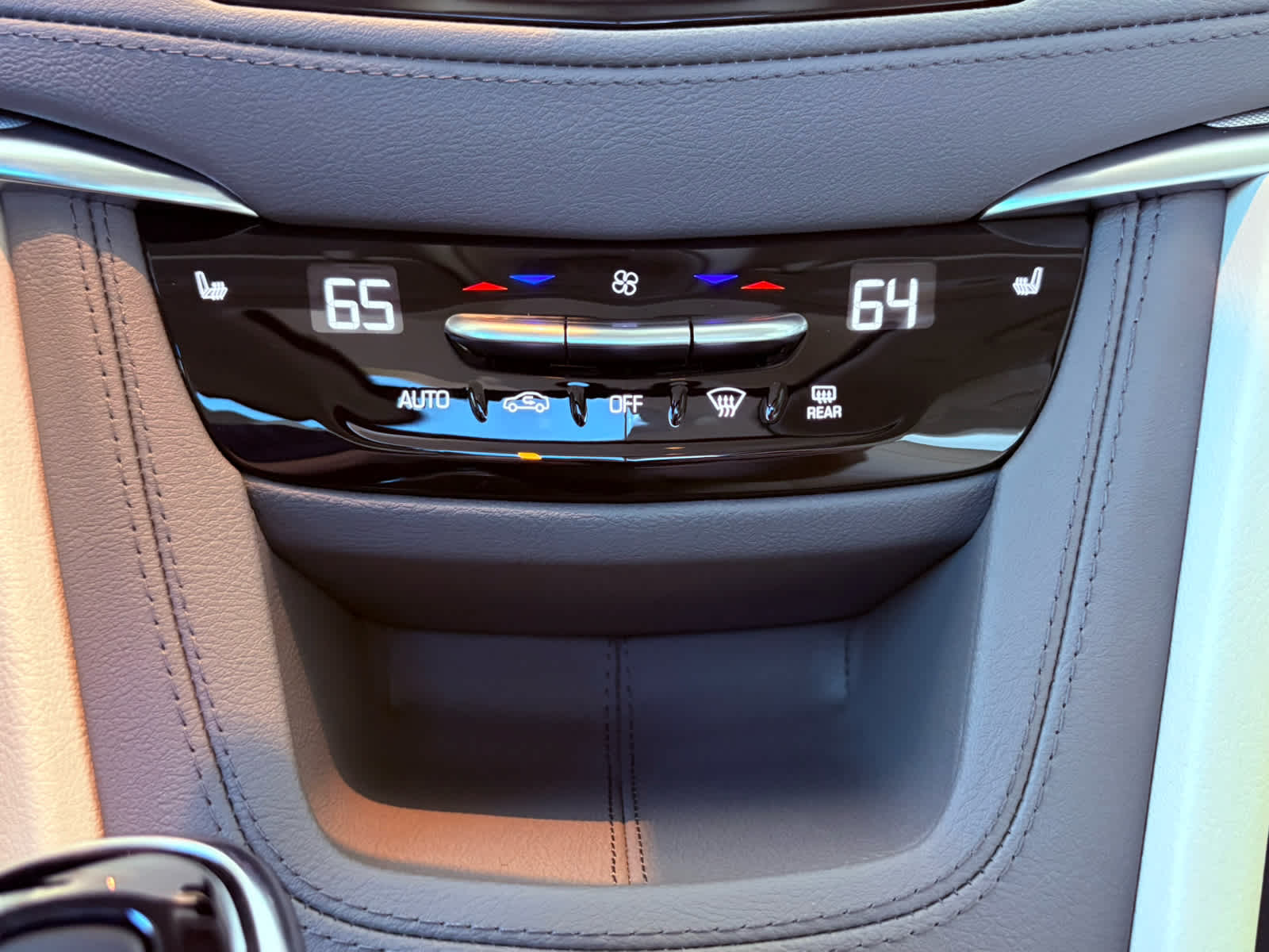 2025 Cadillac XT5 Premium Luxury photo 12