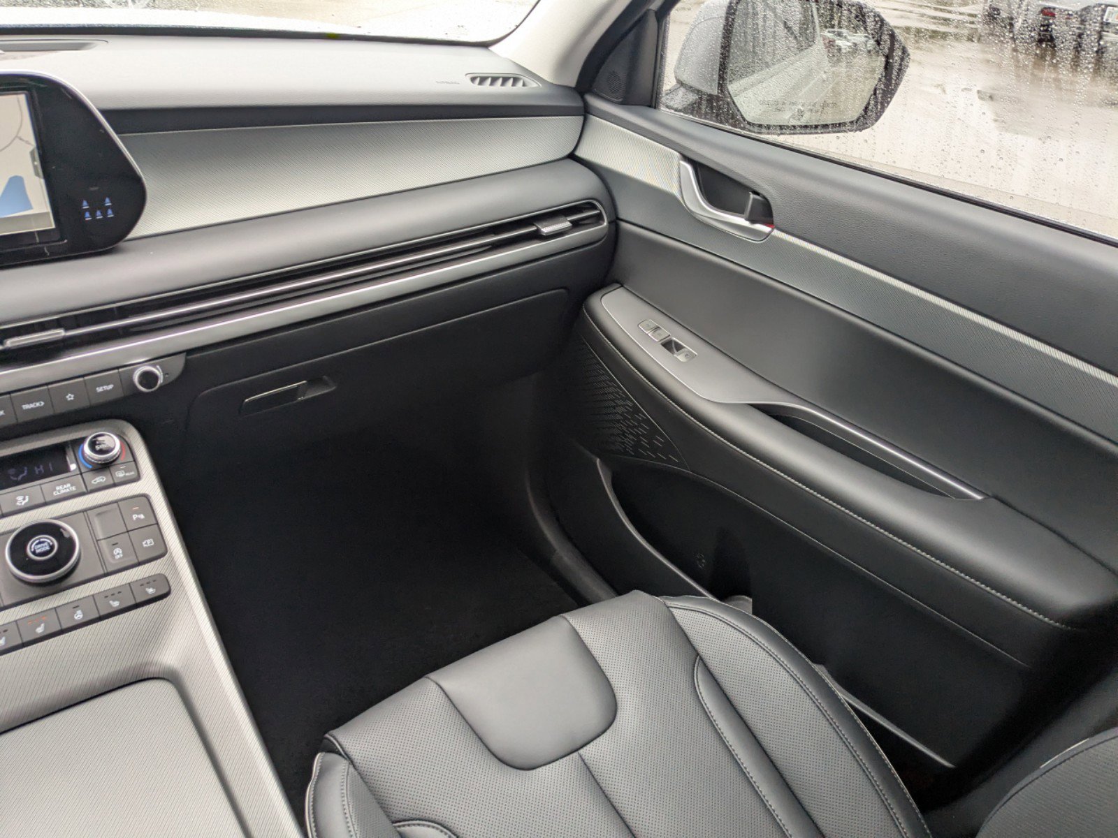 2025 Hyundai Palisade SEL photo 12
