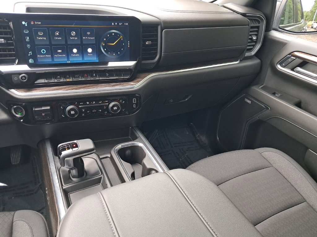 2024 Chevrolet Silverado 1500 RST photo 20