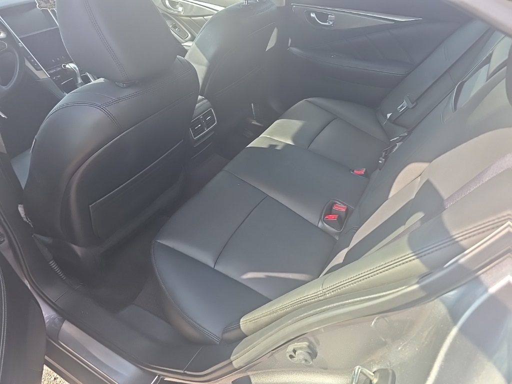 2016 Infiniti Q50 2.0t Premium AWD photo 10
