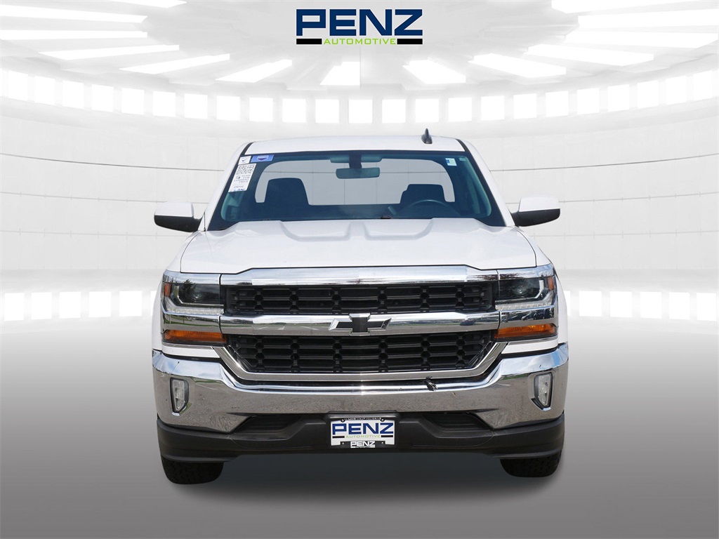 Used 2018 Chevrolet Silverado 1500 LT with VIN 3GCPCREC7JG178532 for sale in Rochester, Minnesota
