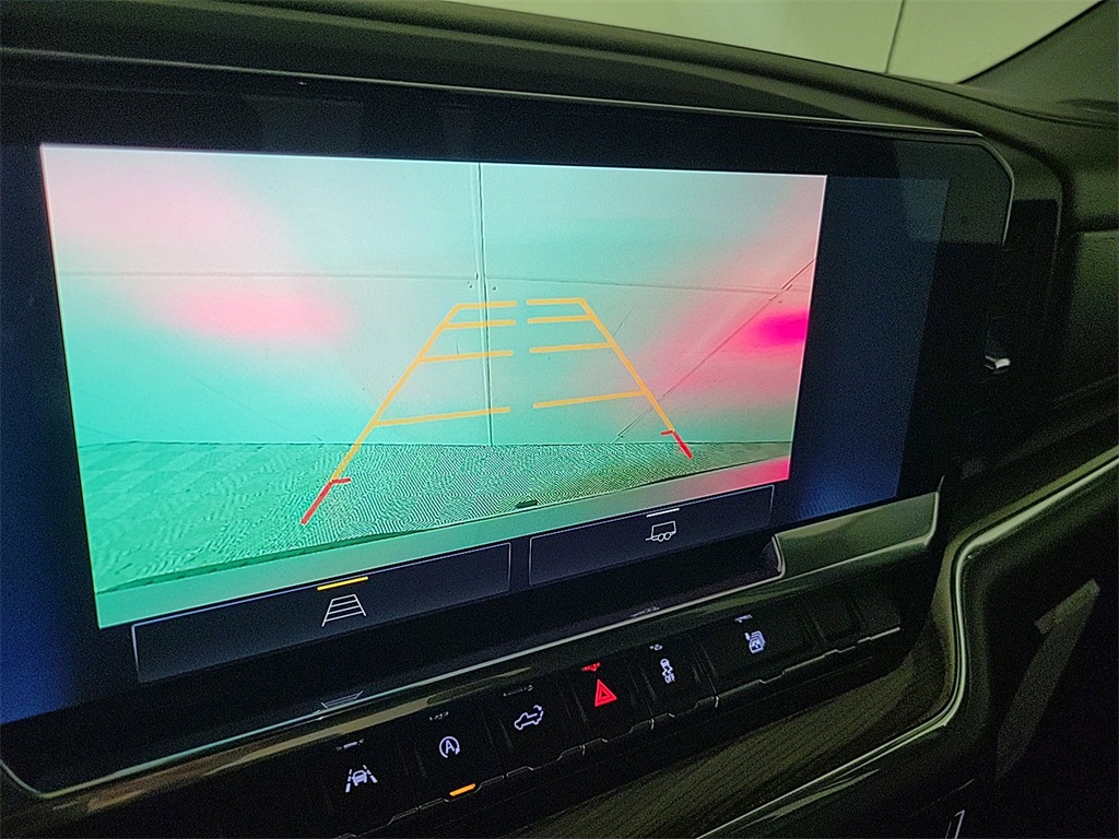 2025 CHEVROLET SILVERADO - Image 17