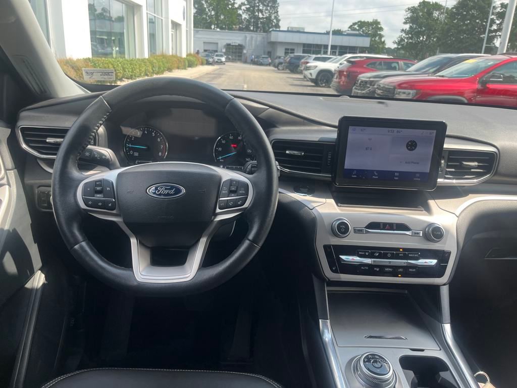 2024 Ford Explorer XLT photo 26