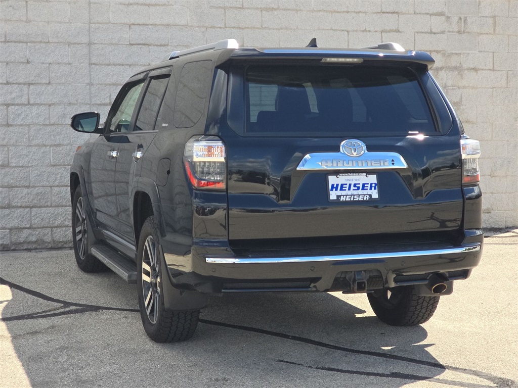 2022 Toyota 4Runner Limited photo 11