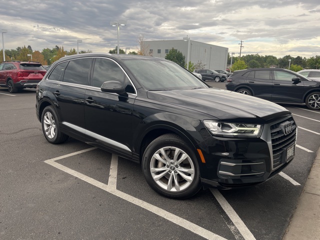2017 Audi Q7 3.0T Premium photo 2