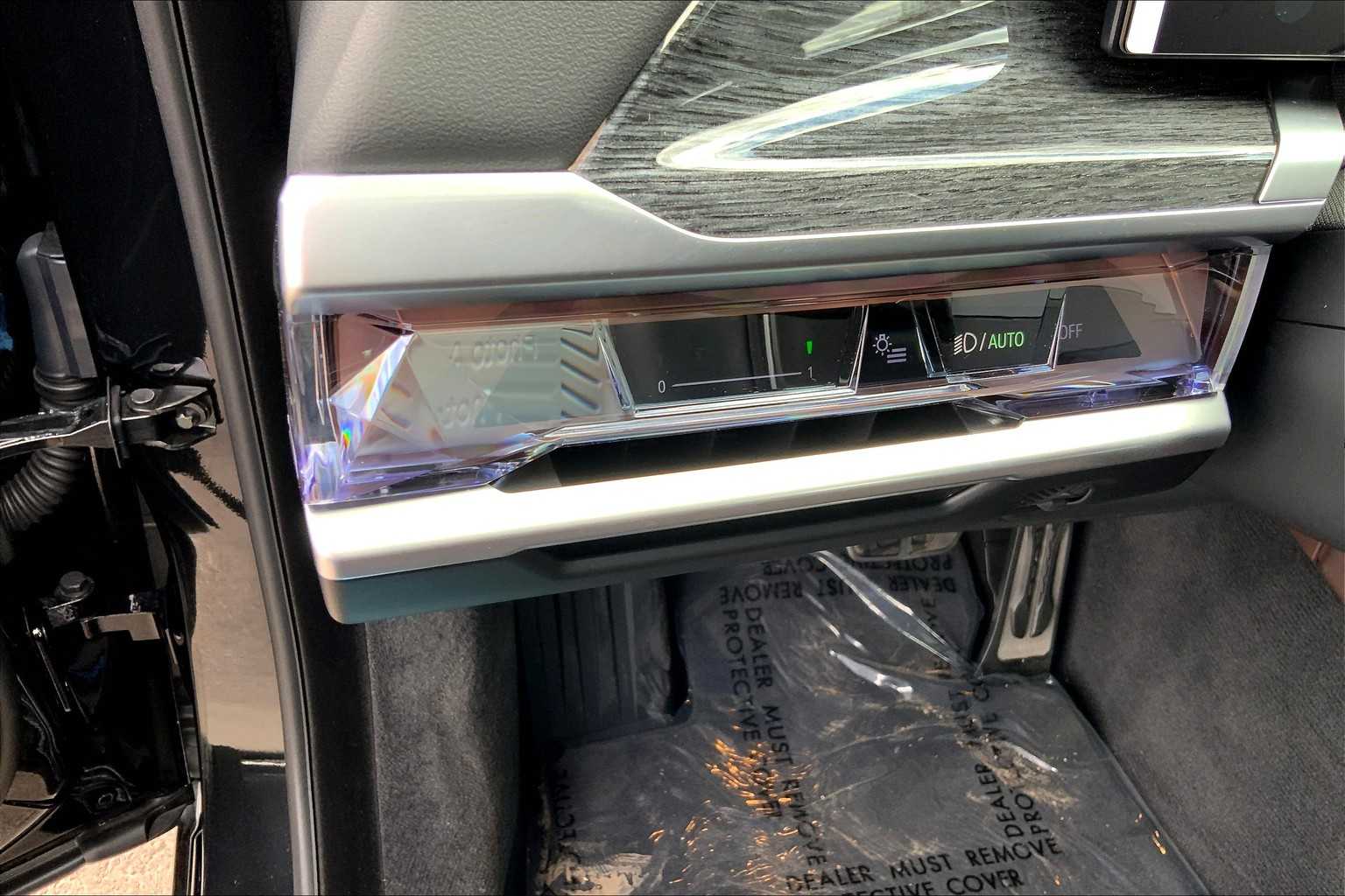 2025 Bmw 740i photo 16