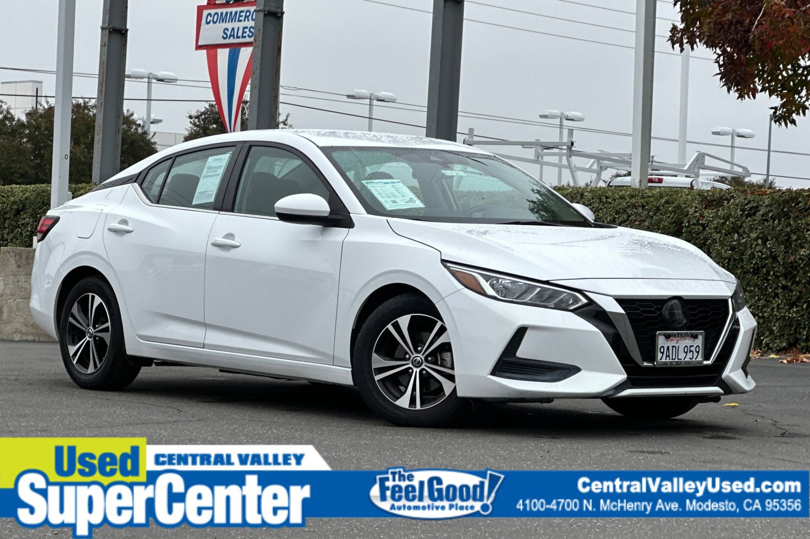 2022 Nissan Sentra SV's photo