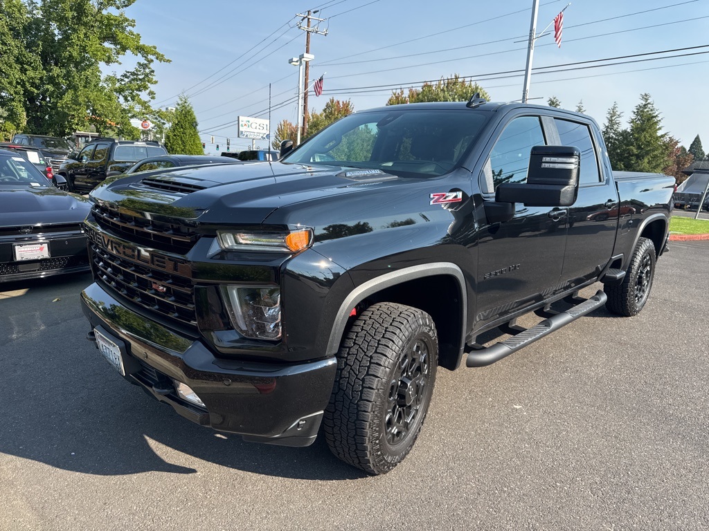 2021 Chevrolet Silverado 2500HD LTZ photo 2