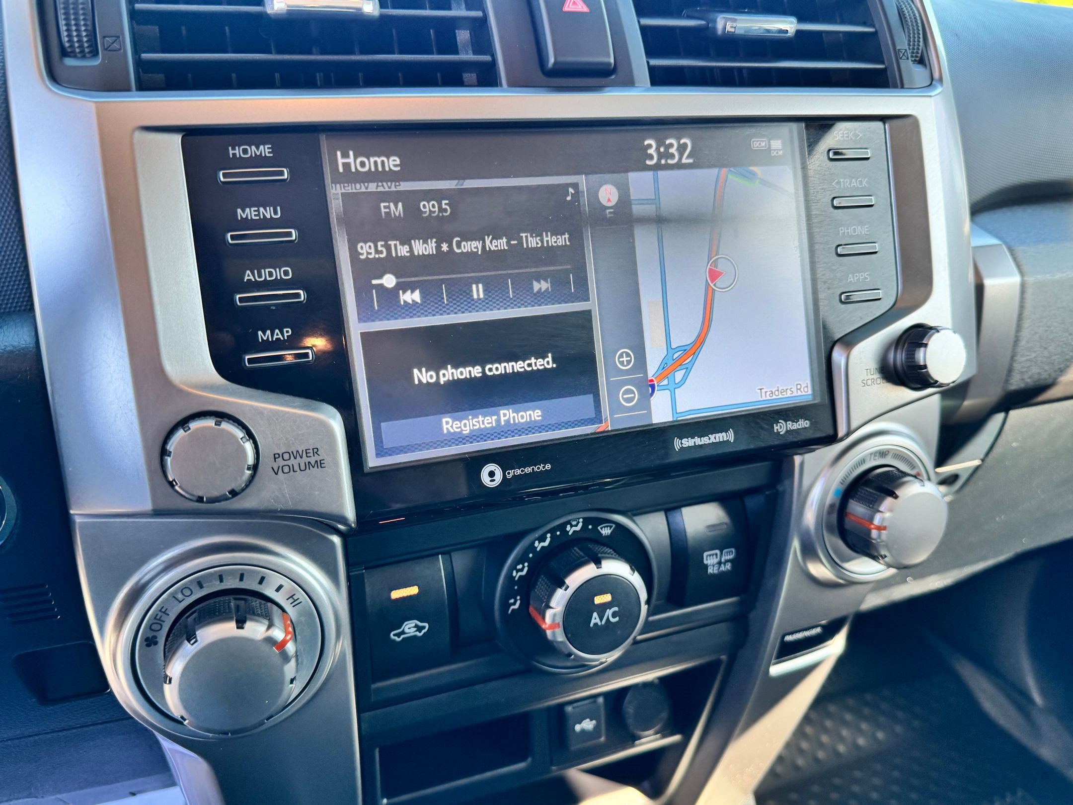 2021 Toyota 4Runner SR5 Premium photo 16